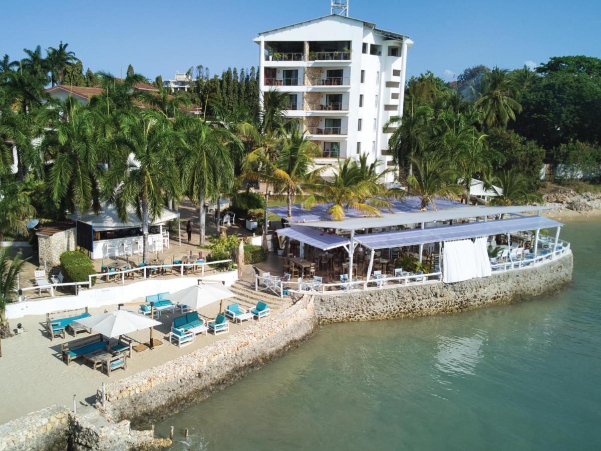 Coral Beach Hotel Dar Es Salaam Exterior photo